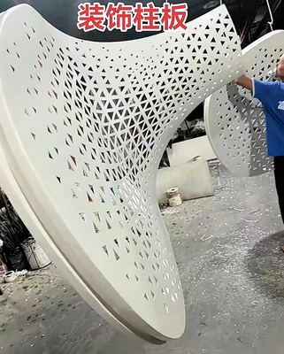 Bloom-like column cladding: 2.5/3.0mm go-to thickness, customizable colors & patterns – chic & tough!