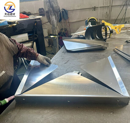 2.5mm Fluorocarbon-Coated Bronze Textured Concave-Convex Aluminum Single Panel